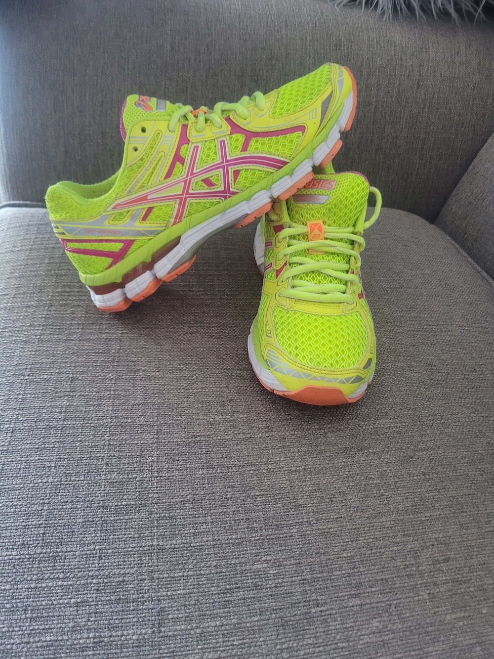 ASICS GT-2000 2 Women’s Running Shoes Size 7